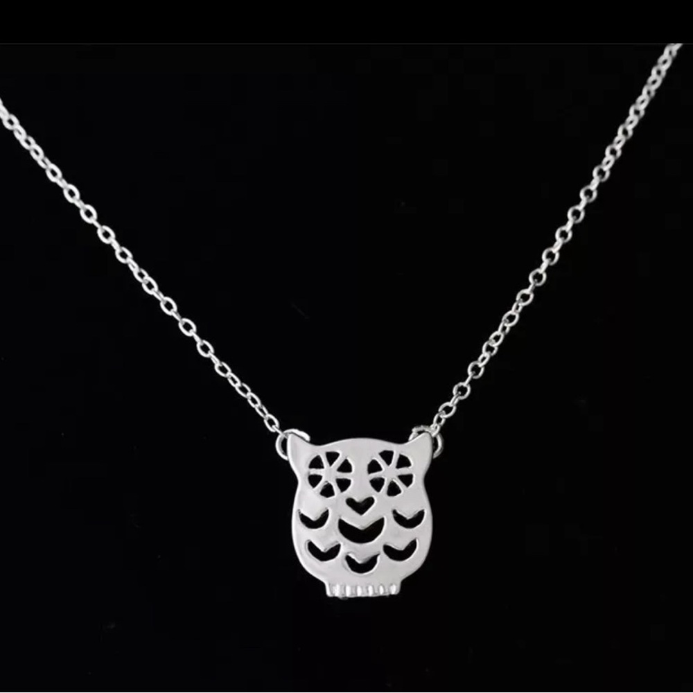 Silver Owl Pendant Necklace